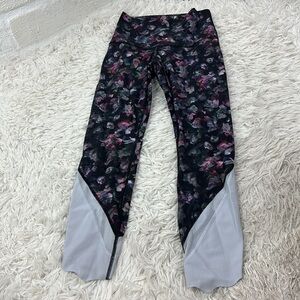 Lululemon Wunder Under Crop High-Rise *Roll Down Scallop Full-On Luxtreme 23"